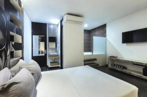 Graffity Hotel Med